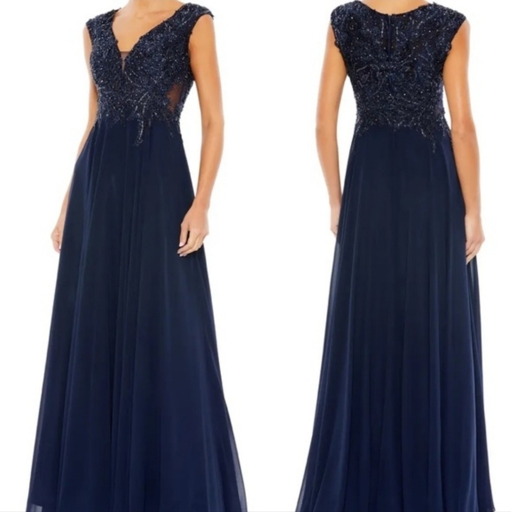 Mac Duggal APPLIQUED CAP SLEEVE BODICE FLOWY GOWN, Sz 16 , Navy Whimsigoth